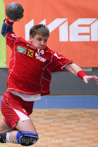 Handball08120750