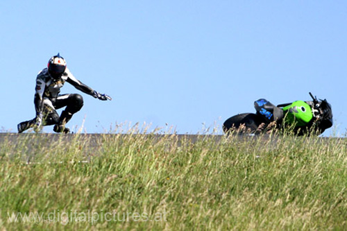 Action01